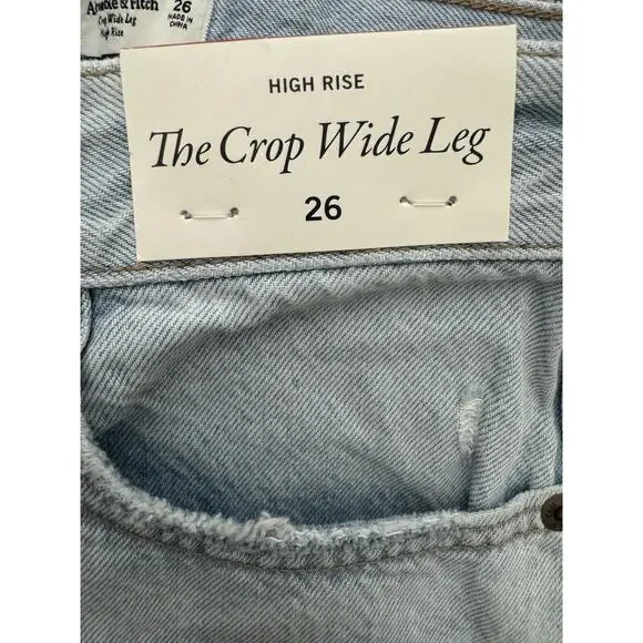 NWT Abercrombie & Fitch Denim Light Blue Wide Leg High Rise Cropped - Picture 3 of 13